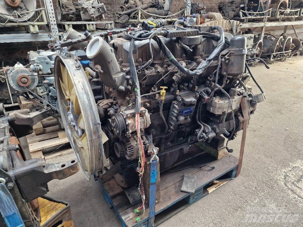 Paccar MX300U1 发动机