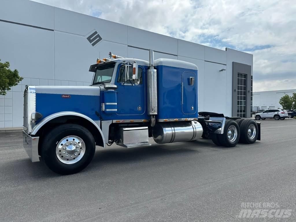 Peterbilt 379 牵引车