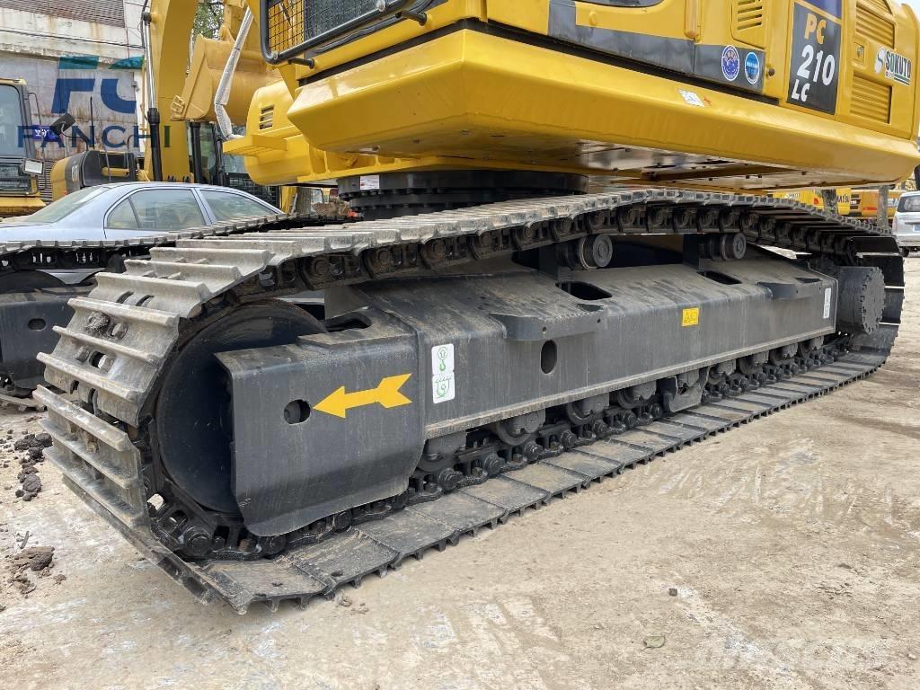Komatsu PC 210 LC 履带挖掘机