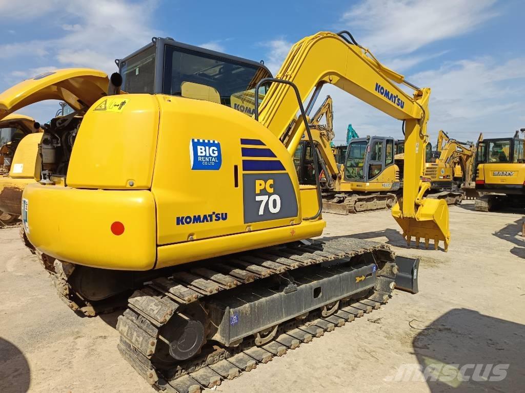 Komatsu PC 70 中型挖掘机