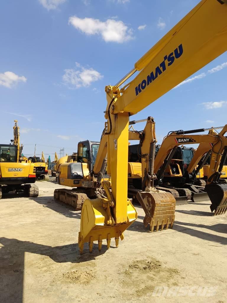 Komatsu PC 70 中型挖掘机