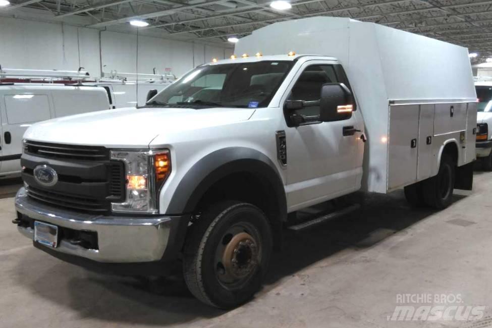 Ford F 450 XL SD 皮卡车