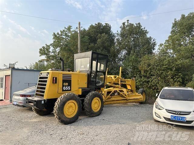 Komatsu GD655 平地机/推土机