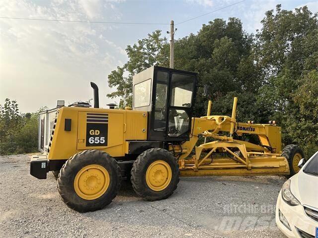 Komatsu GD655 平地机/推土机