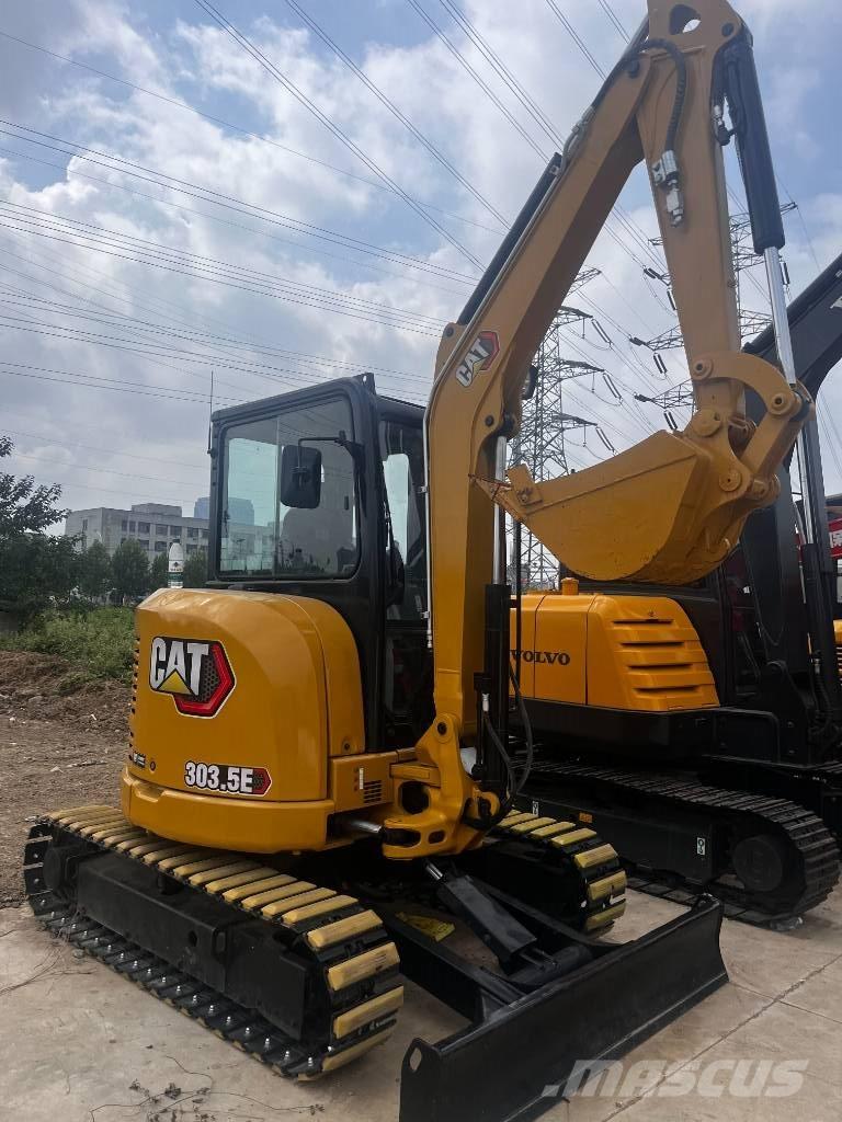 CAT 303.5 E 小型挖掘机
