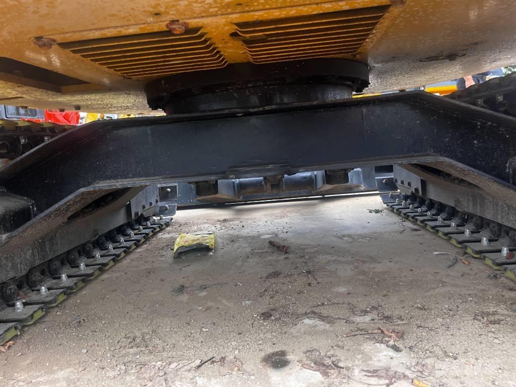 CAT 303.5 E 小型挖掘机