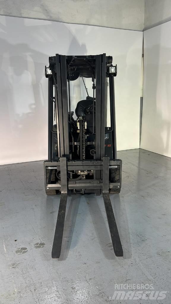 Linde E 16 L 电动叉车