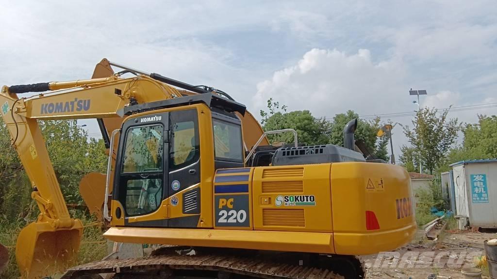 Komatsu PC 220-7 履带挖掘机