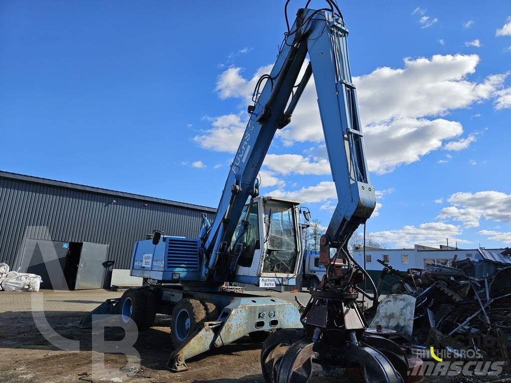 Fuchs MHL 320 轮式挖掘机