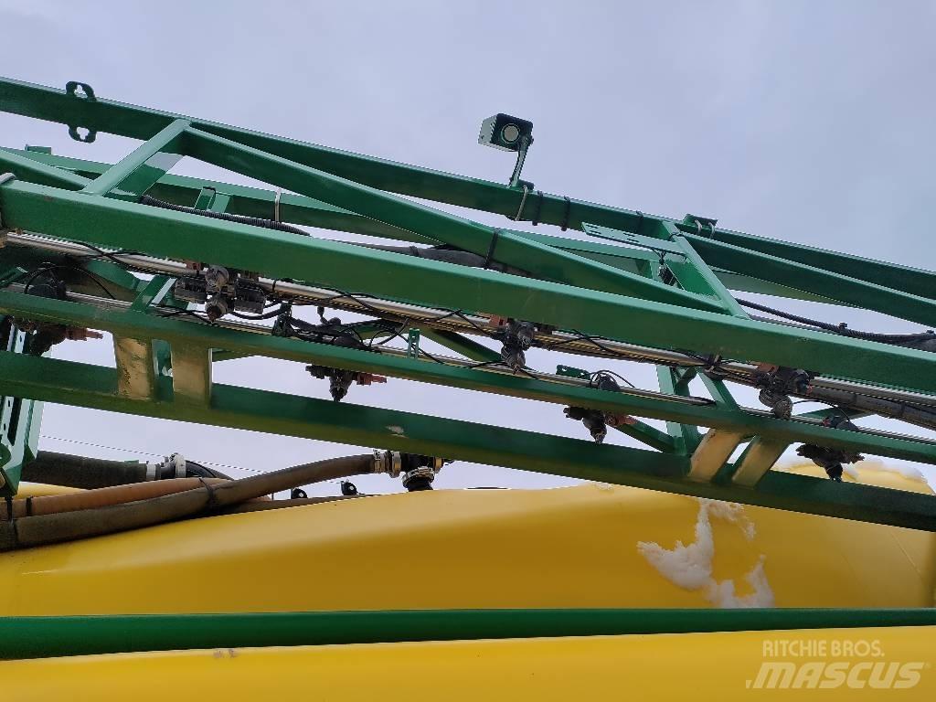 John Deere R 962 i 牵引式喷雾机