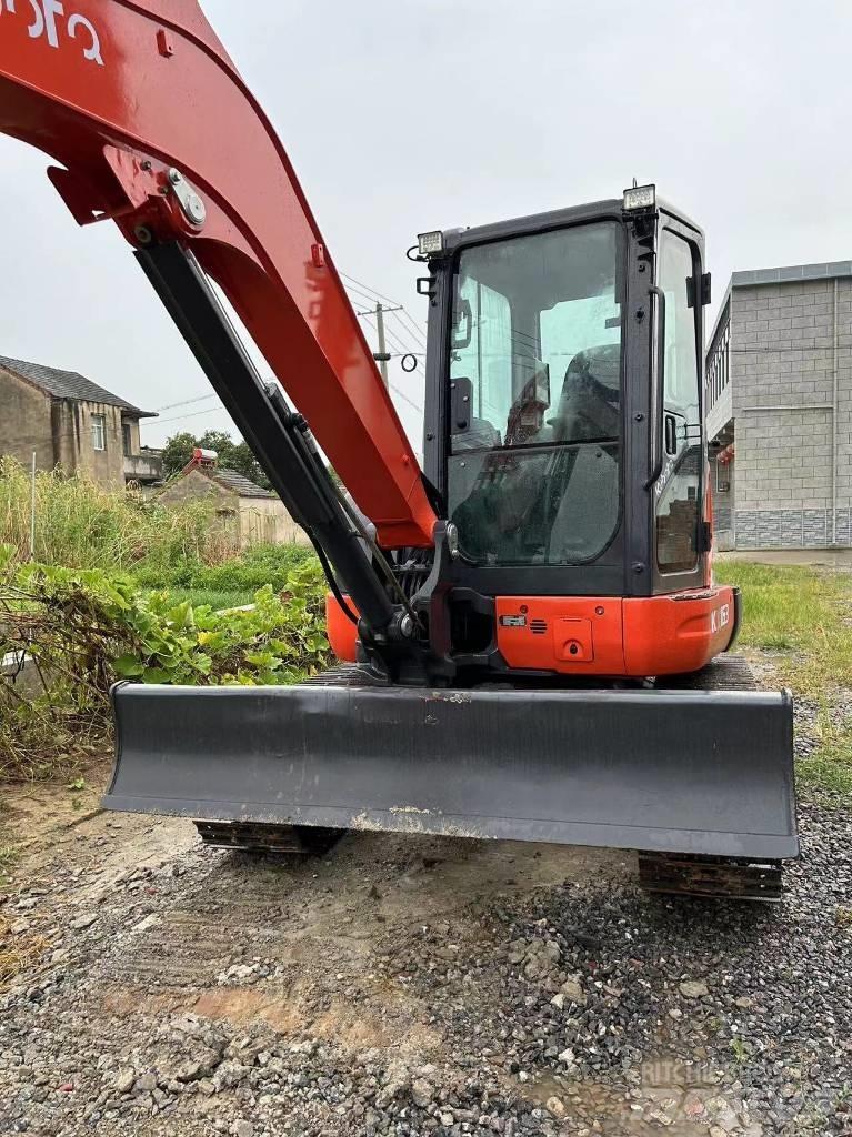 Kubota KX 163 小型挖掘机
