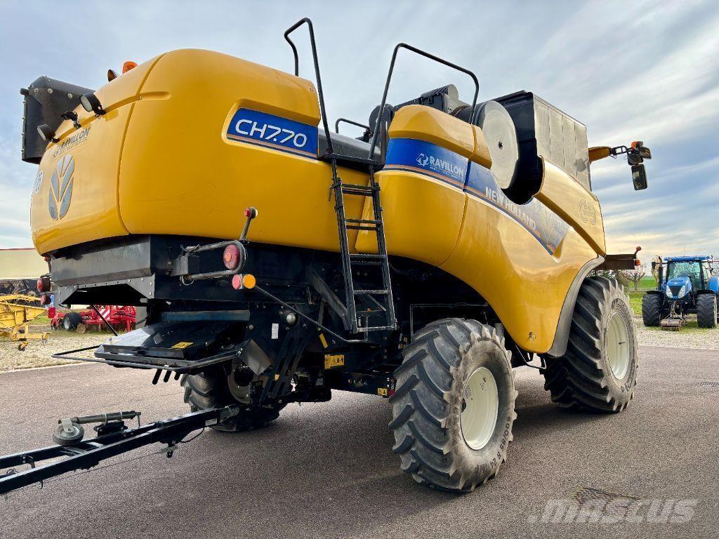 New Holland CH7.70 联合收割机