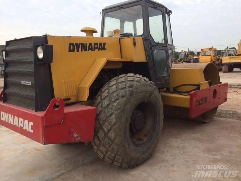 Dynapac CA 251 D 单轮压路机