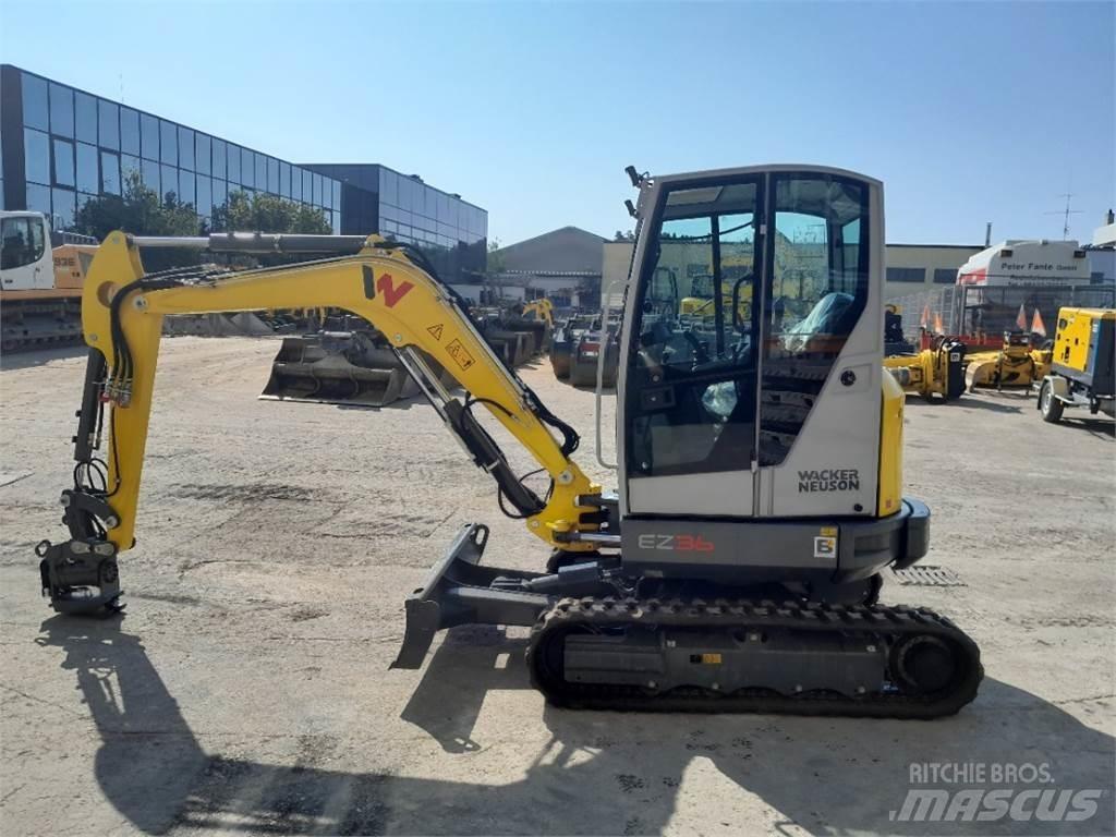 Wacker Neuson EZ36 小型挖掘机