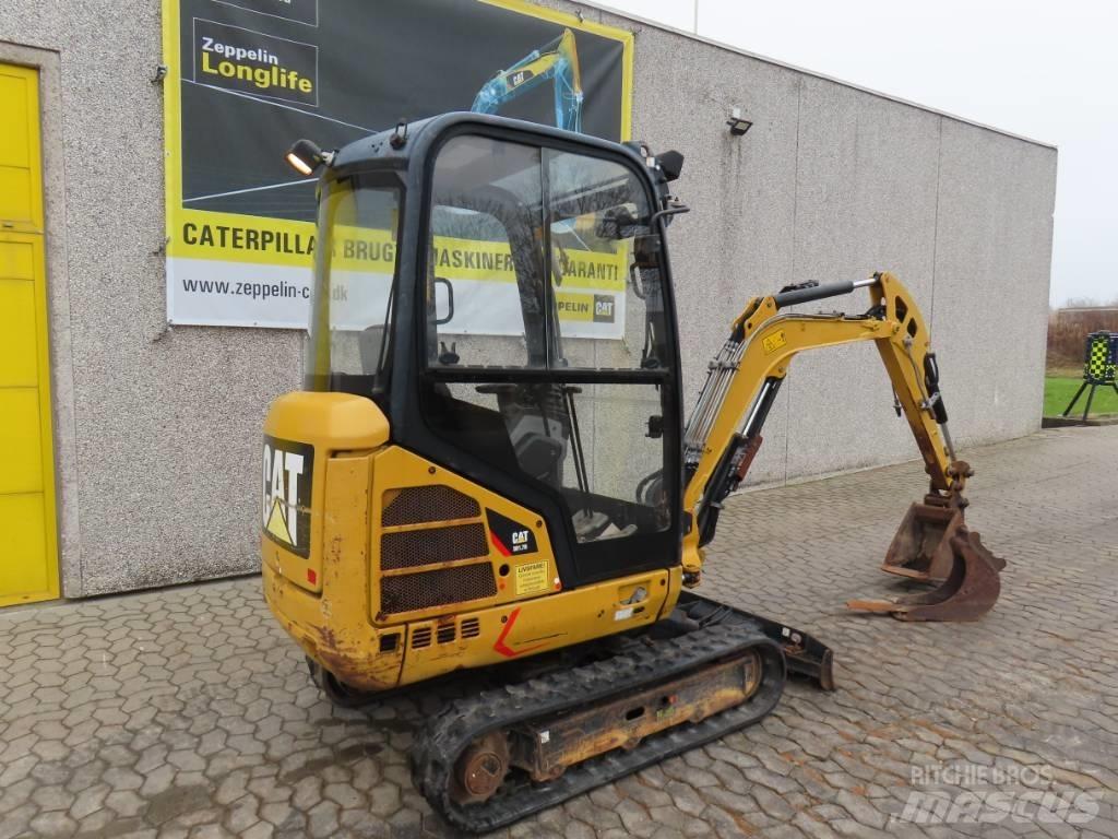 CAT 301.7 D 小型挖掘机