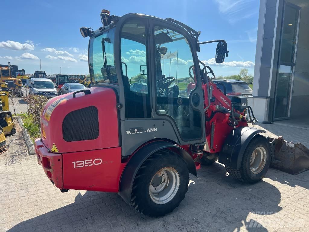 Weidemann 1350 CX45 滑移装载机
