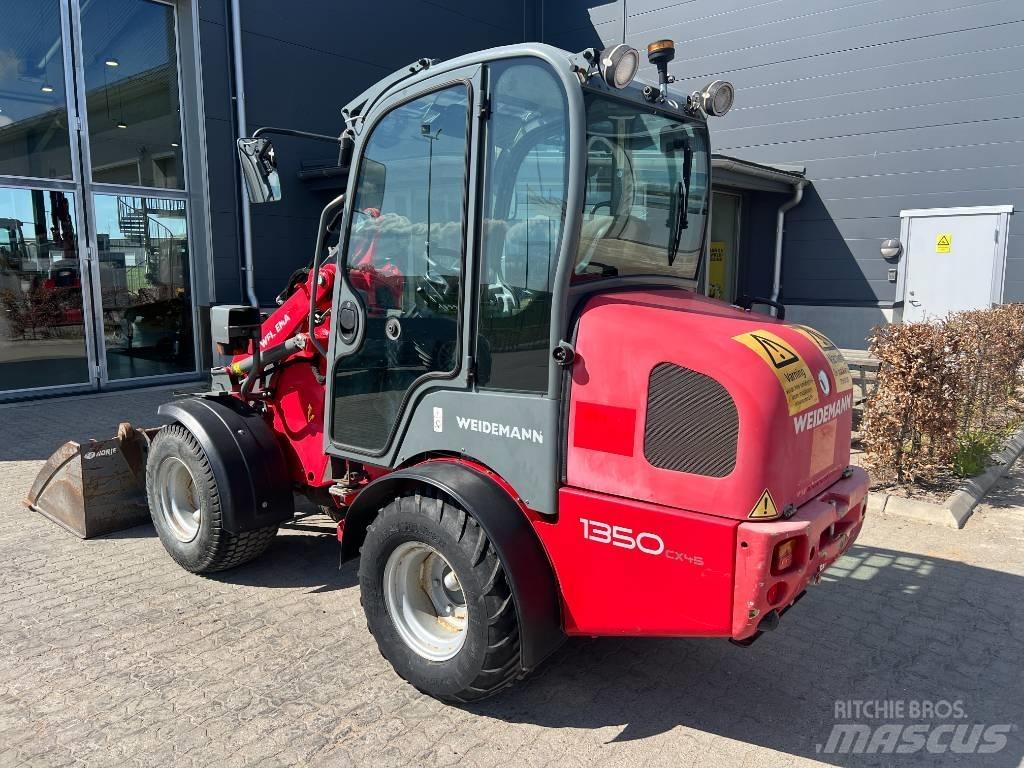 Weidemann 1350 CX45 滑移装载机