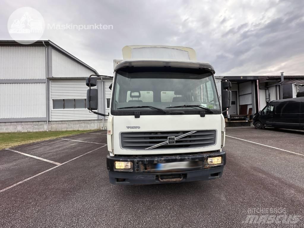 Volvo FL 612 厢式货车
