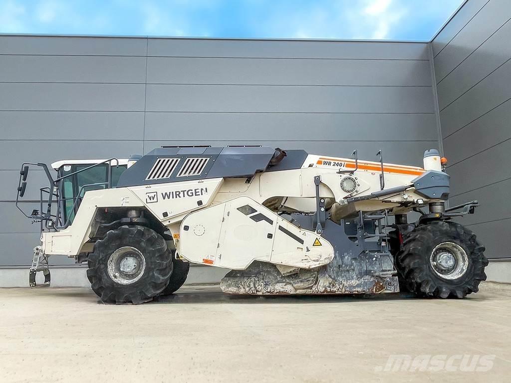 Wirtgen WR 240I 沥青再生设备