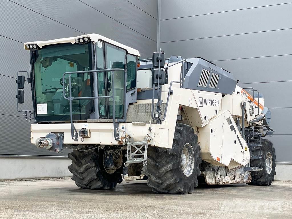 Wirtgen WR 240I 沥青再生设备