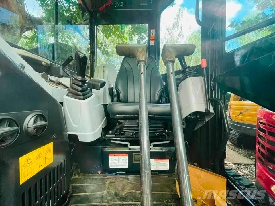 Yanmar VIO80-1A 小型挖掘机