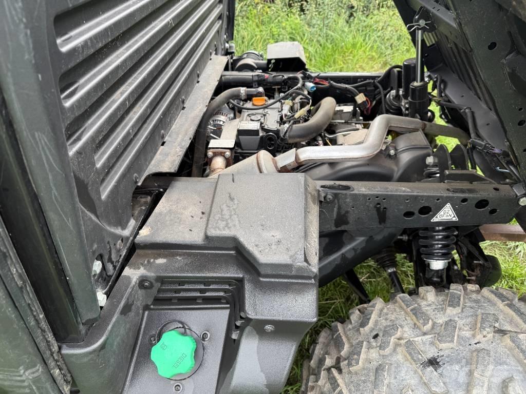 John Deere XUV 865 全地形车