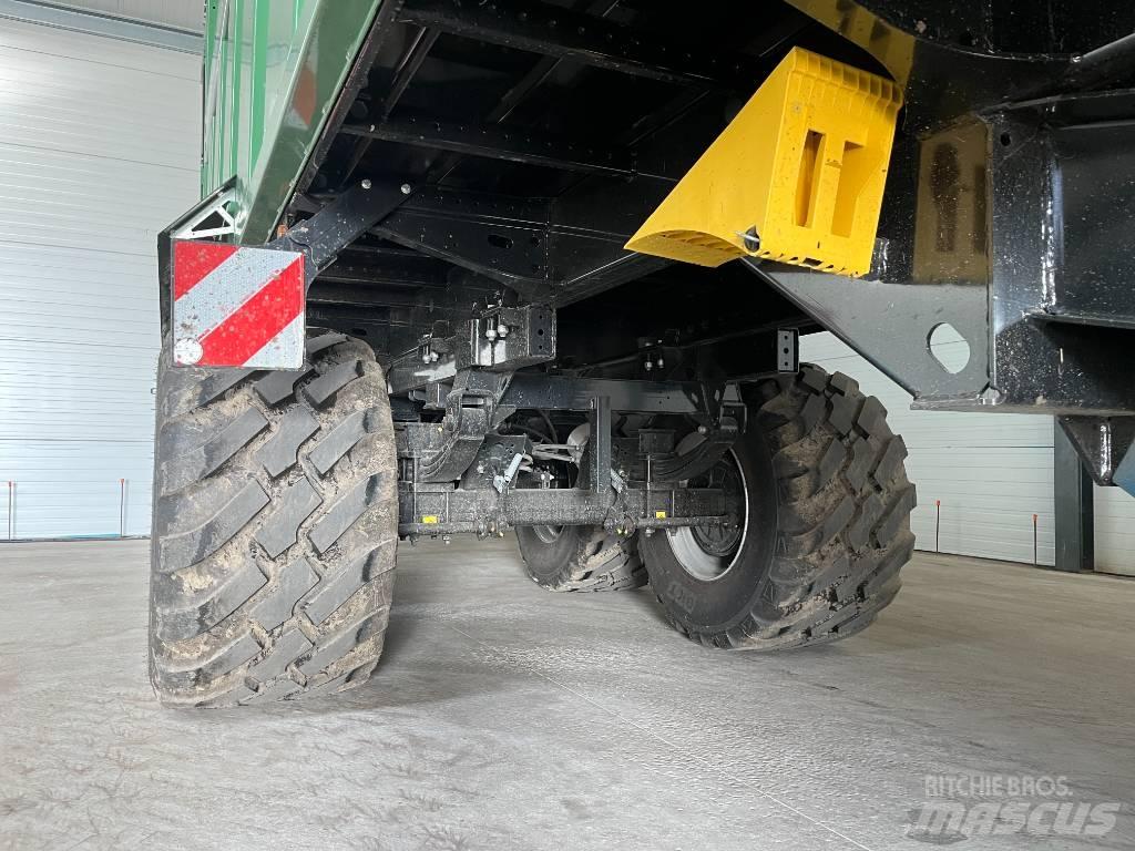 Brantner TA 24080/2 自卸拖车