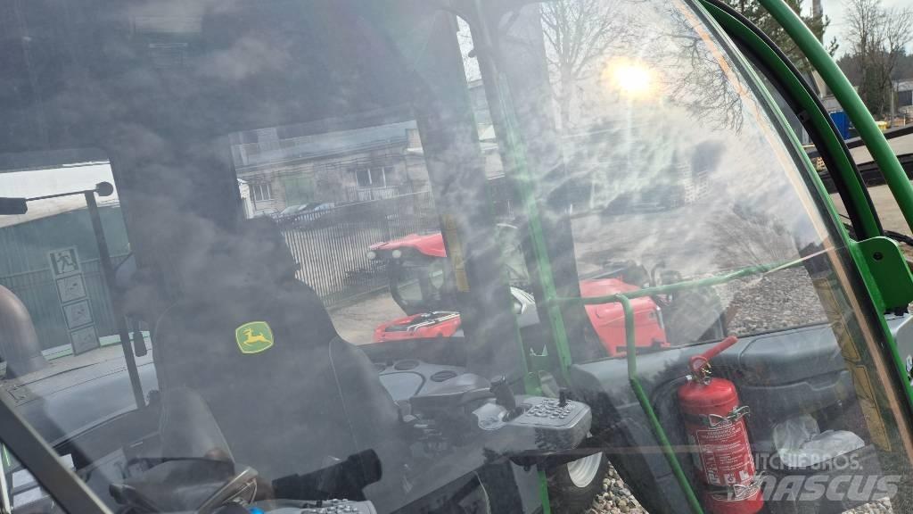 John Deere 1170 G 收割机