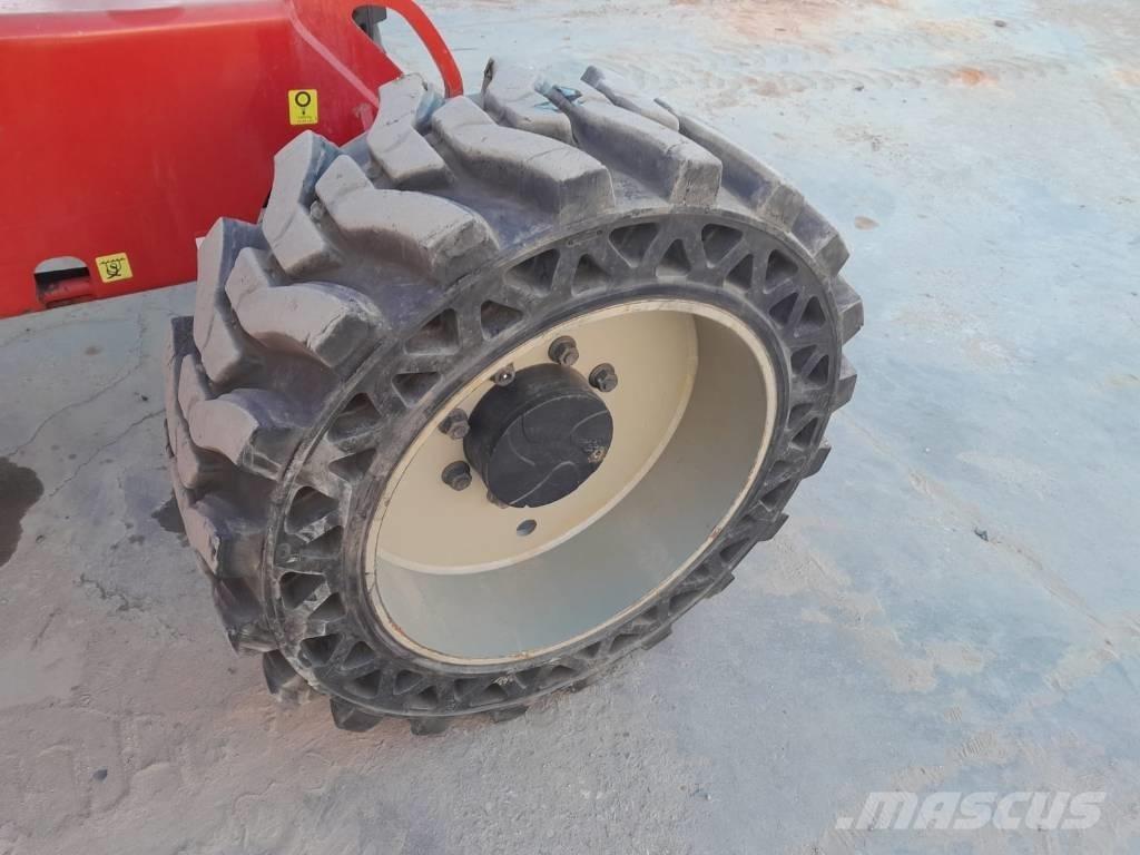 Manitou 280 TJ 曲臂高空工作平台