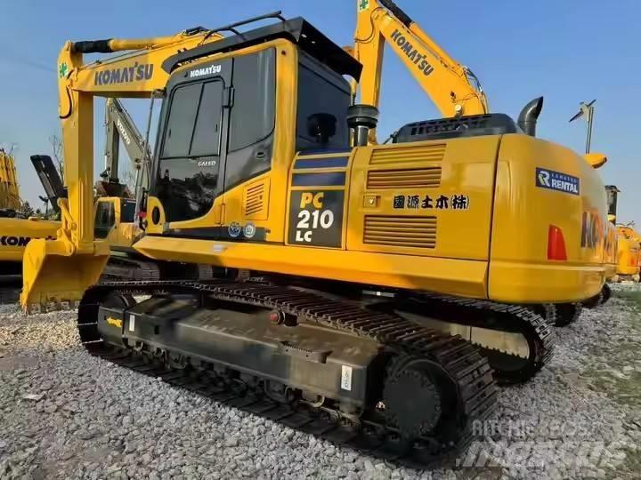 Komatsu PC210lc 履带挖掘机