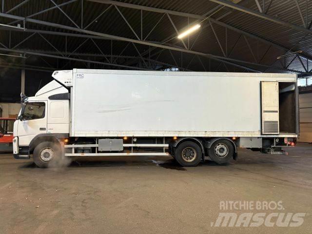 Volvo FM13 6x2 厢式货车