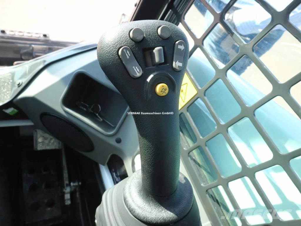Bobcat T 450 滑移装载机