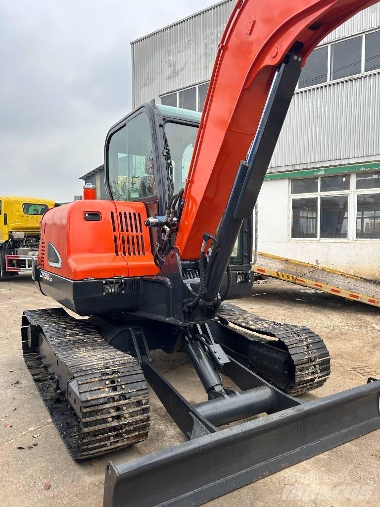 Doosan DX 60 小型挖掘机