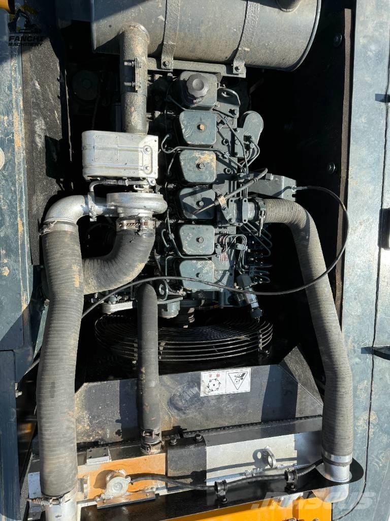 Hyundai 220 中型挖掘机