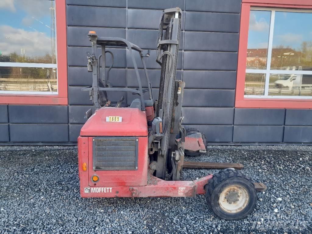 Moffett M4 25.3 NX 其他叉车