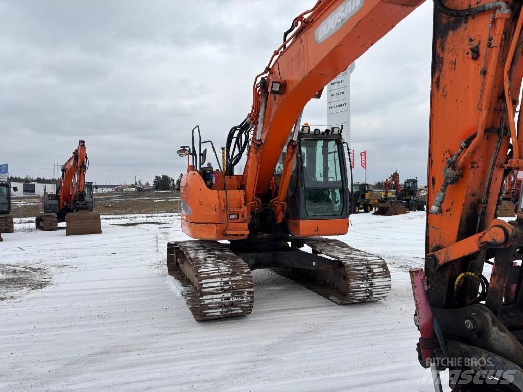 Doosan DX225 LC R 履带挖掘机
