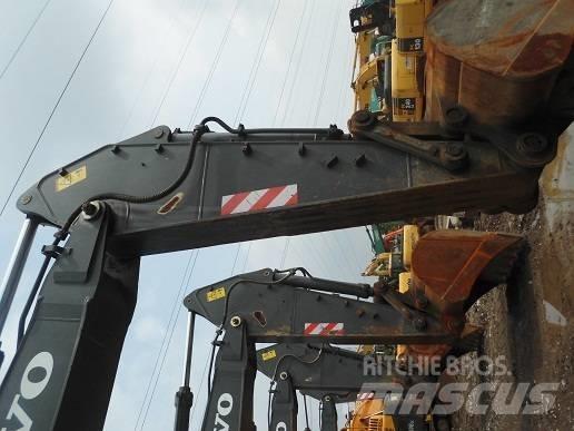 Volvo EC 460 B LC 履带挖掘机