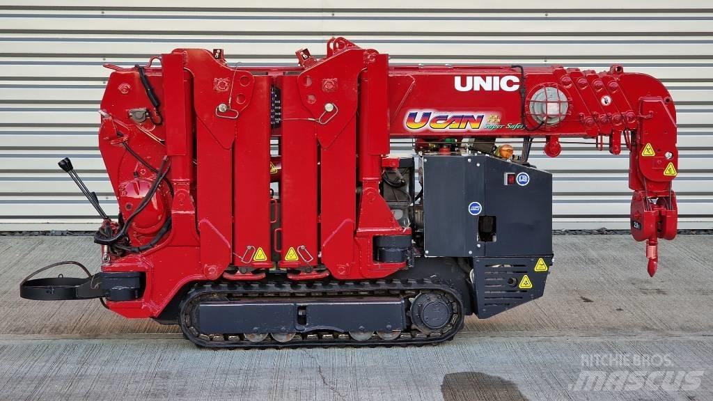 Unic URW 295 轻小型起重机