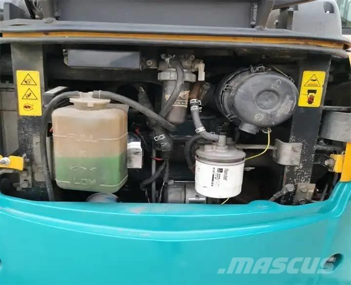 Kubota U17 小型挖掘机