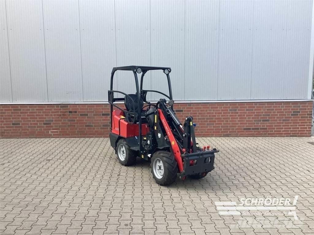 Schäffer 1622 小型装载机