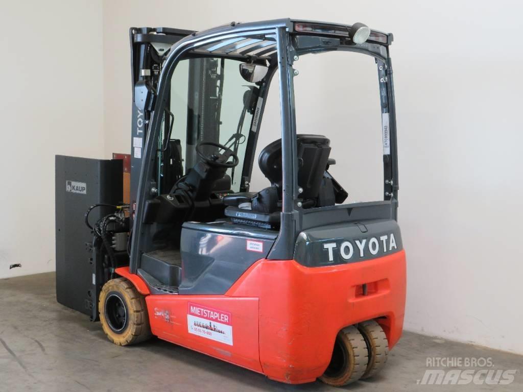 Toyota 8FBE20T 电动叉车