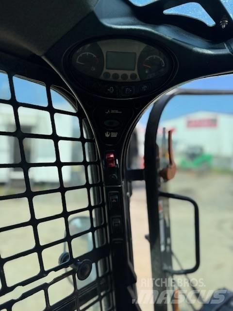 Bobcat S 450 滑移装载机