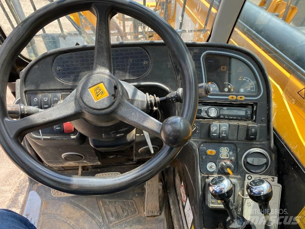 JCB 535-140 Hiviz 伸缩臂叉装车|叉装车