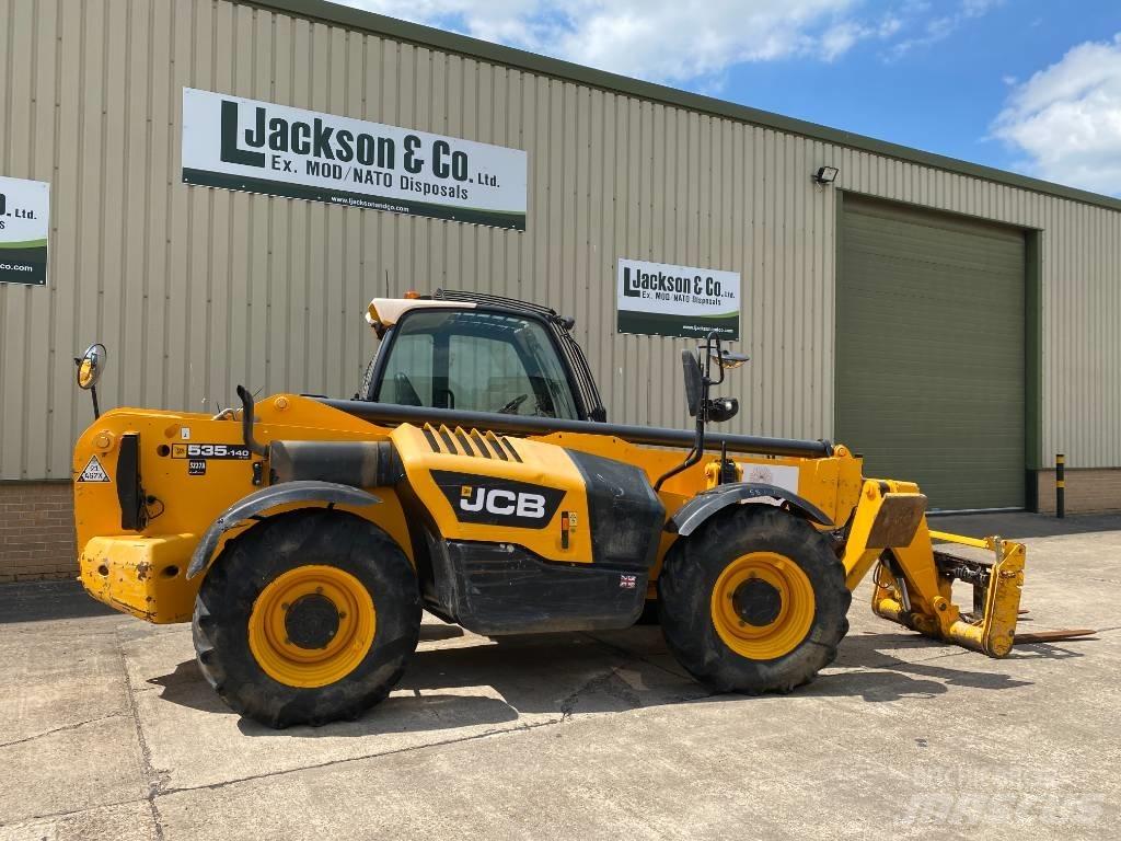 JCB 535-140 Hiviz 伸缩臂叉装车|叉装车