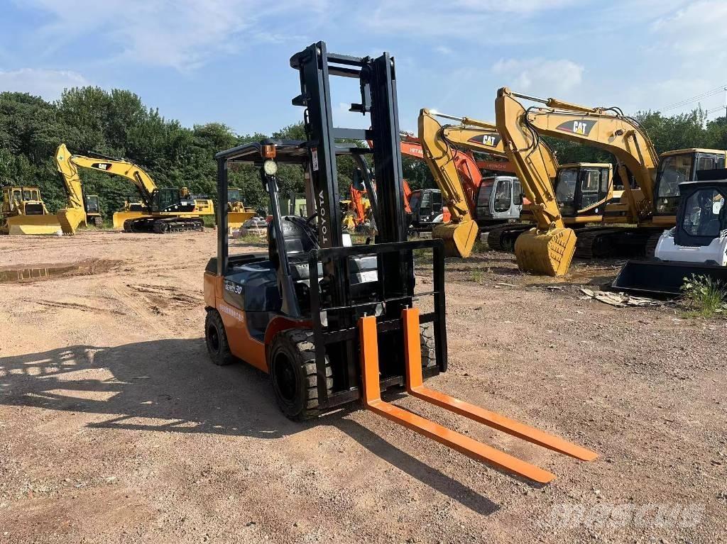Toyota 30 forklift 柴油叉车