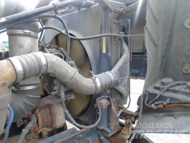 Western Star 4900 SA 牵引车