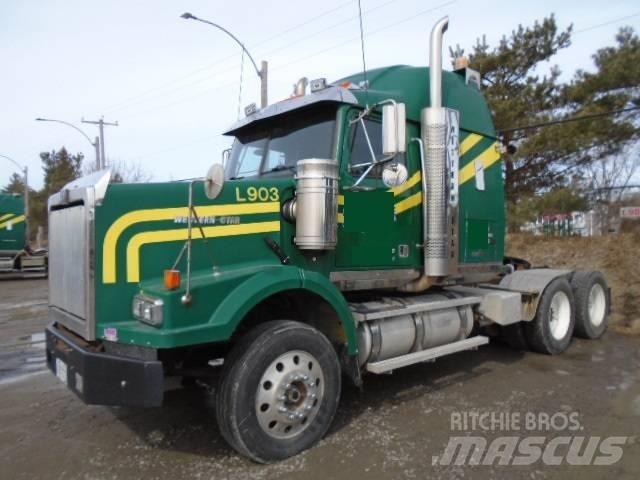 Western Star 4900 SA 牵引车