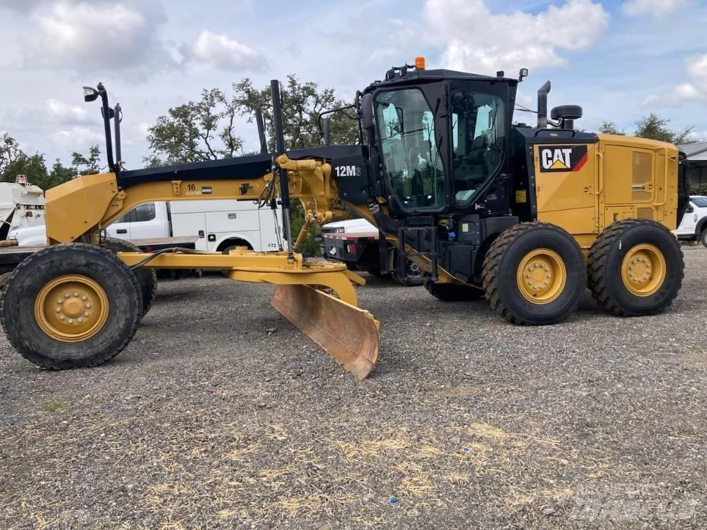 CAT 12 M 3 平地机/推土机