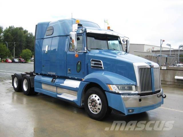 Western Star 5700 XE 牵引车