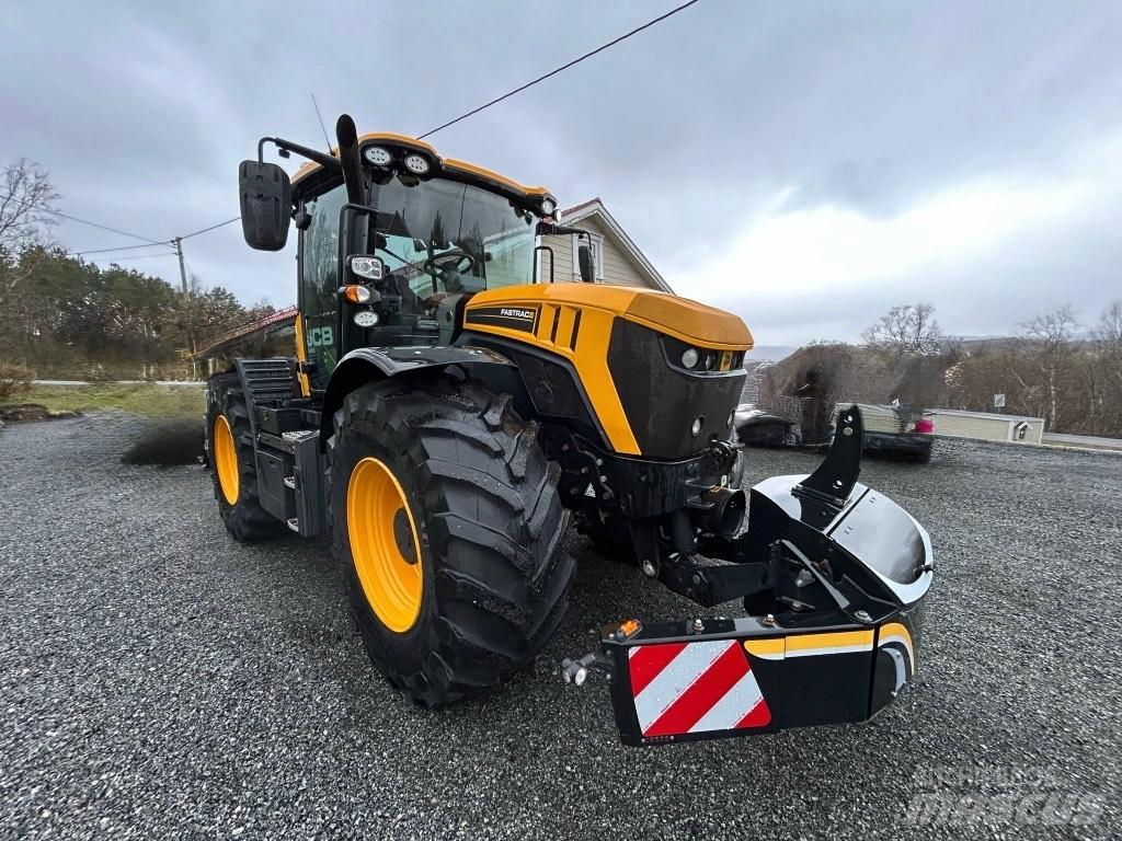 JCB 4220 FASTRAC 拖拉机/农用车